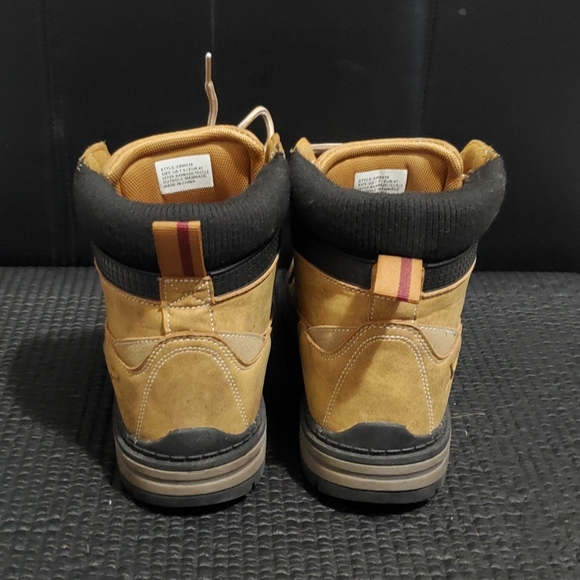 Men's Lace Up Boots - Picture 3 of 4